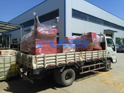 福瑞得機(jī)械手扶雙輪壓路機(jī)，座駕壓路機(jī)正式裝車發(fā)往客戶所在地