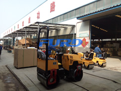 今日福瑞得微動態(tài)--福瑞得機械小型壓路機發(fā)往北京、福建等地